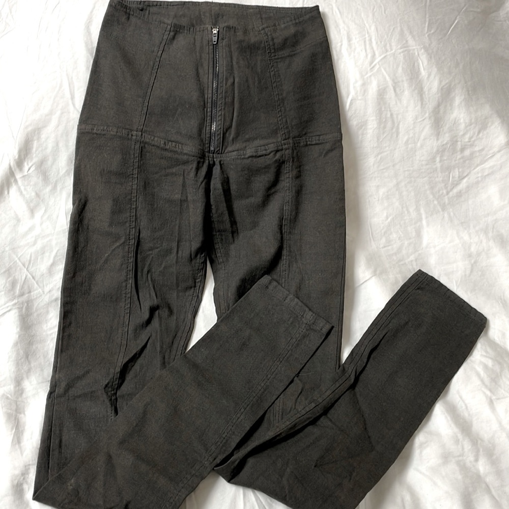 Prairie underground girdle pant.